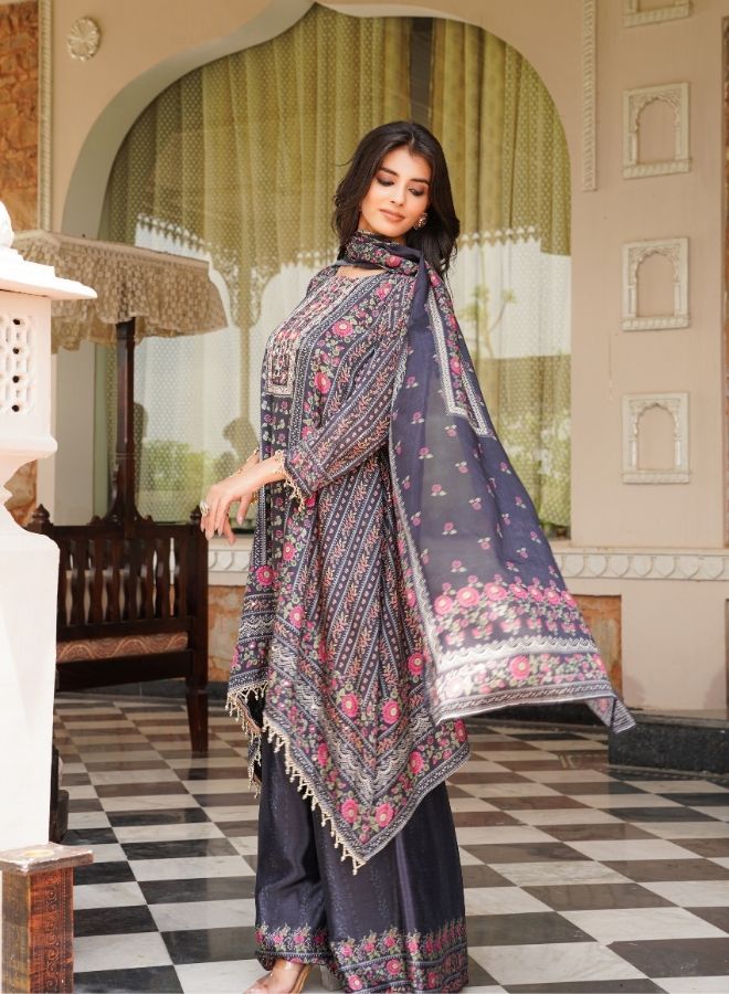 Elegant Black Ethnic Ensemble