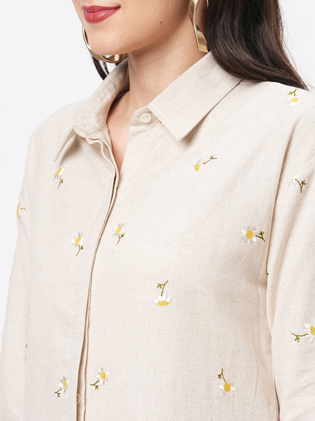 Summery Calf Length Dress With Collar And Concealed Placket And Embroidery On The Front.