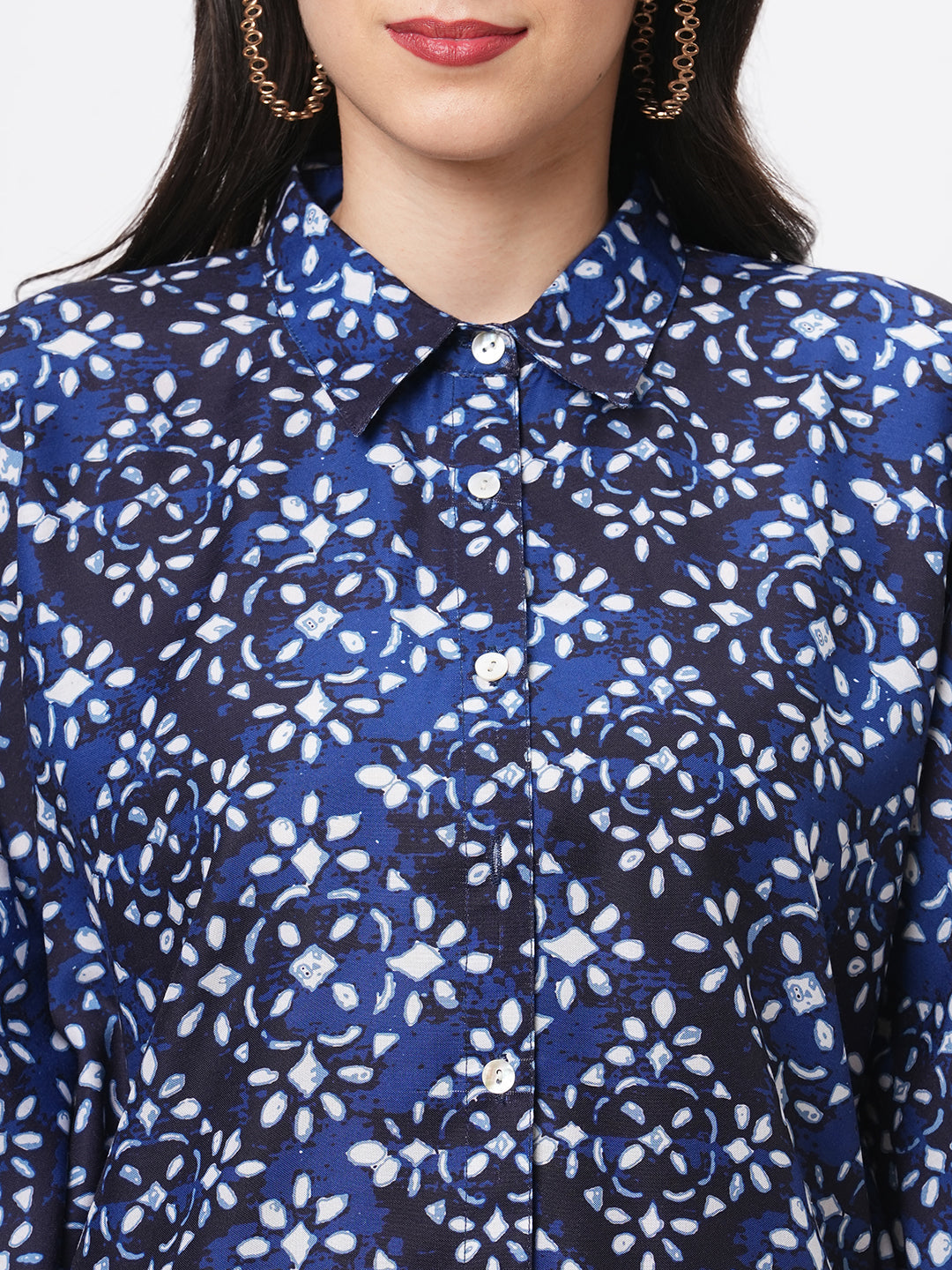 Kaftan Shirt With Front Button Placket In Blue Print