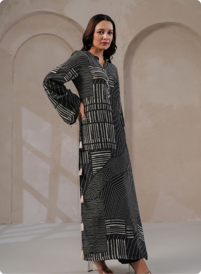Modern Black & White Geometric Coord Set