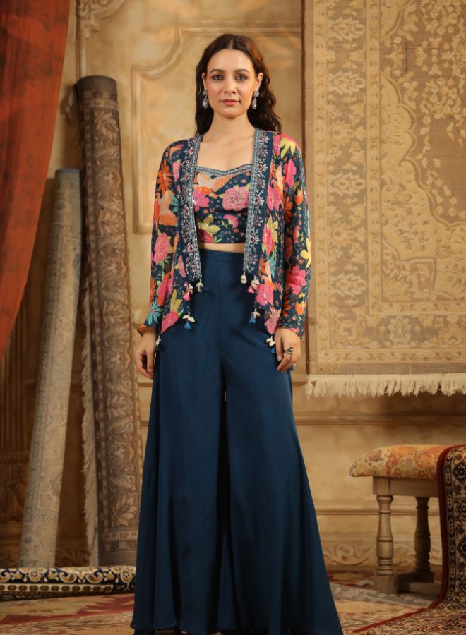 Elegant Floral Embroidered Co-Ord Set