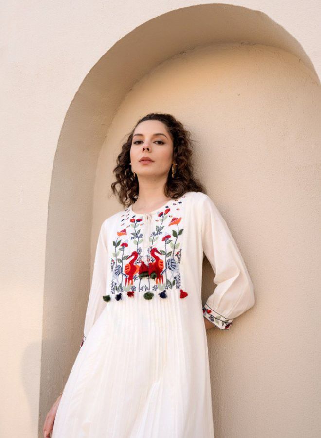 White Embroidered Kurta with Bird Motif