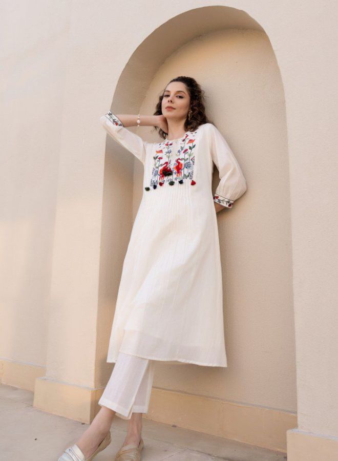 White Embroidered Kurta with Bird Motif
