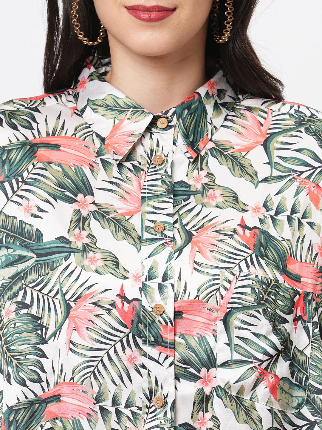 Loose Fit Shirt With Button Down Front In Resort Wear Print.