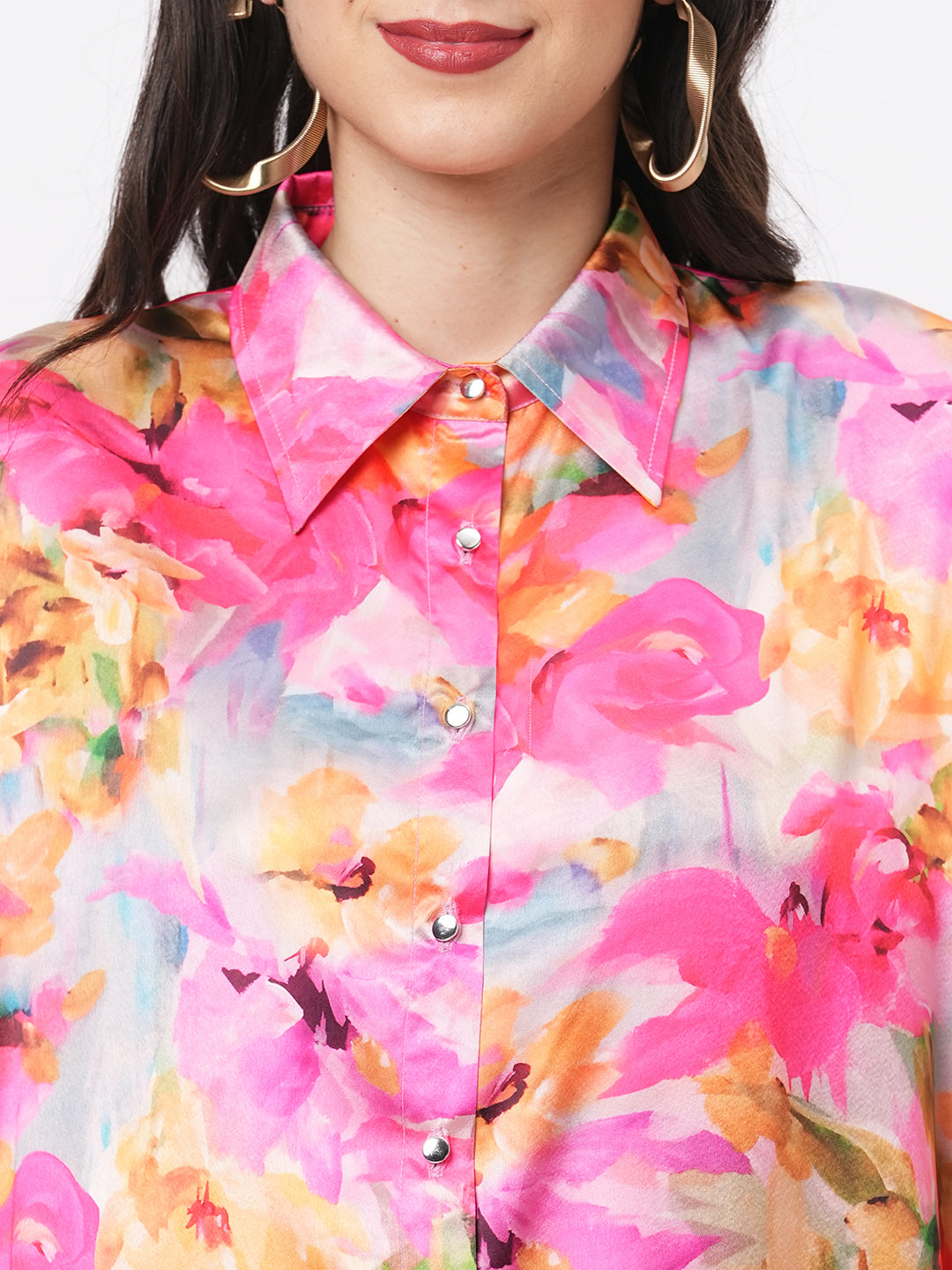 Featuring A Knee Lenth Freesize Kaftan Shirt Dress With Front Button Down Placket