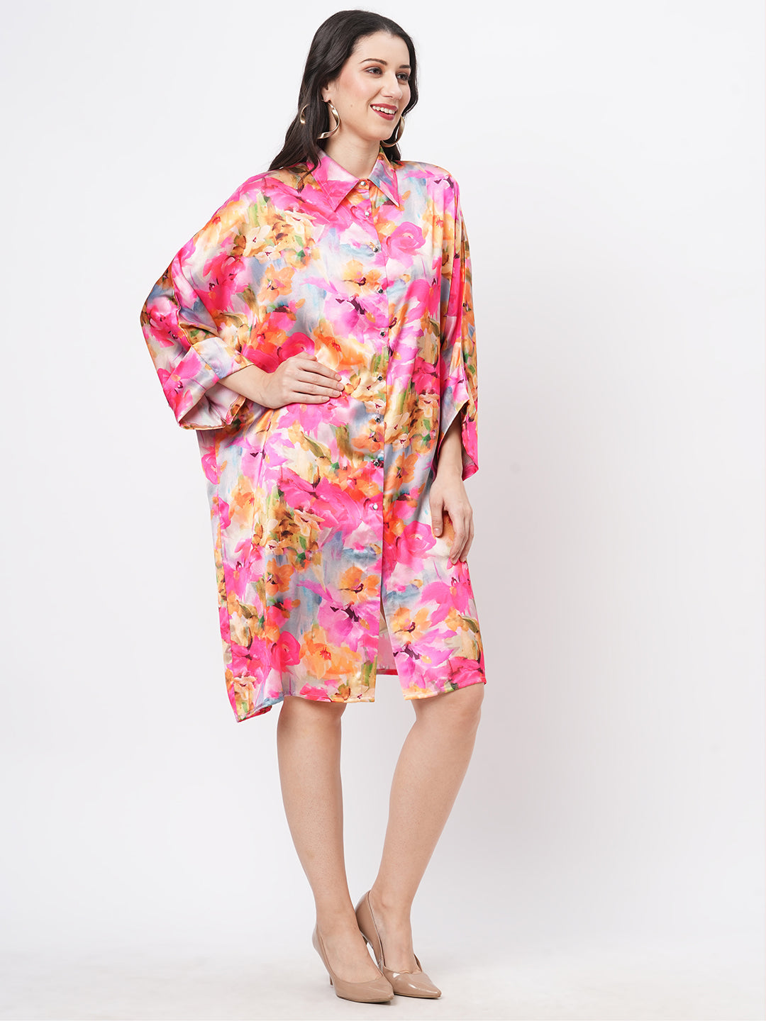 Featuring A Knee Lenth Freesize Kaftan Shirt Dress With Front Button Down Placket