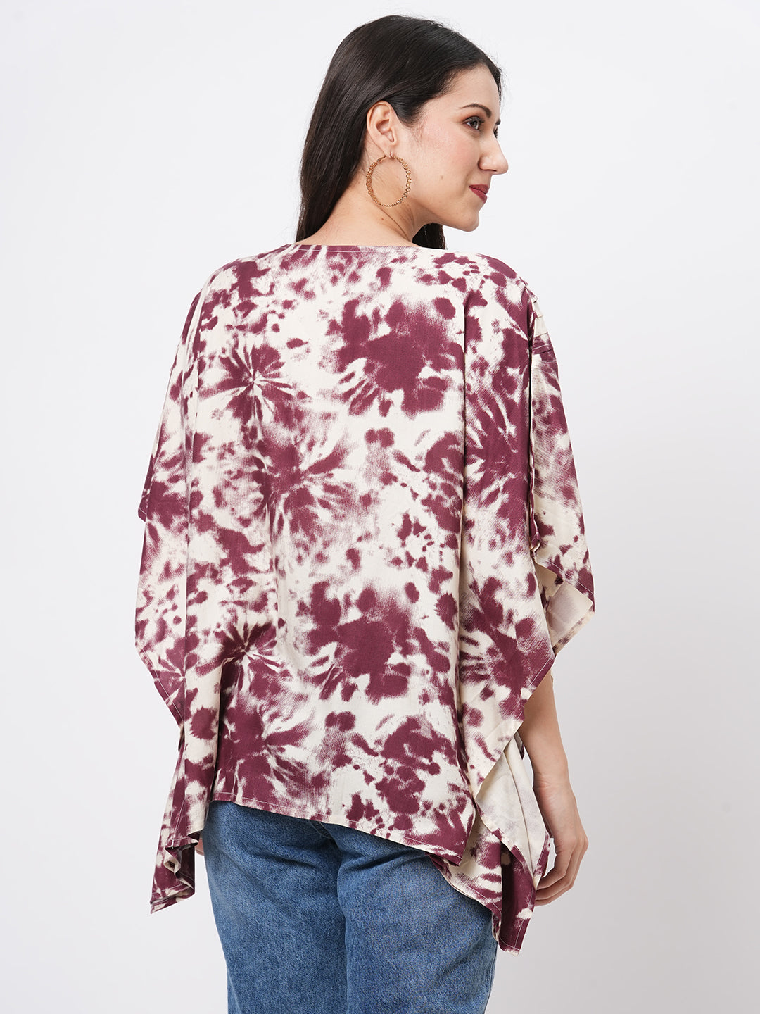 An Oversized Summer Kaftan Top In The Tie N Dye Print.