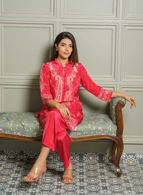 Chic Red Printed Kurta Set