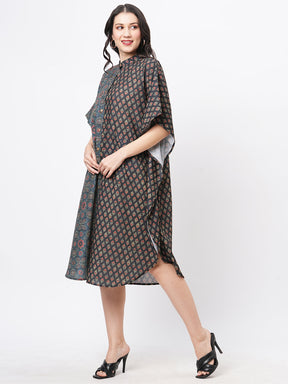 Featuring An Green Kaftan In Two Prints Complimenting Each Other With Front Button Placket