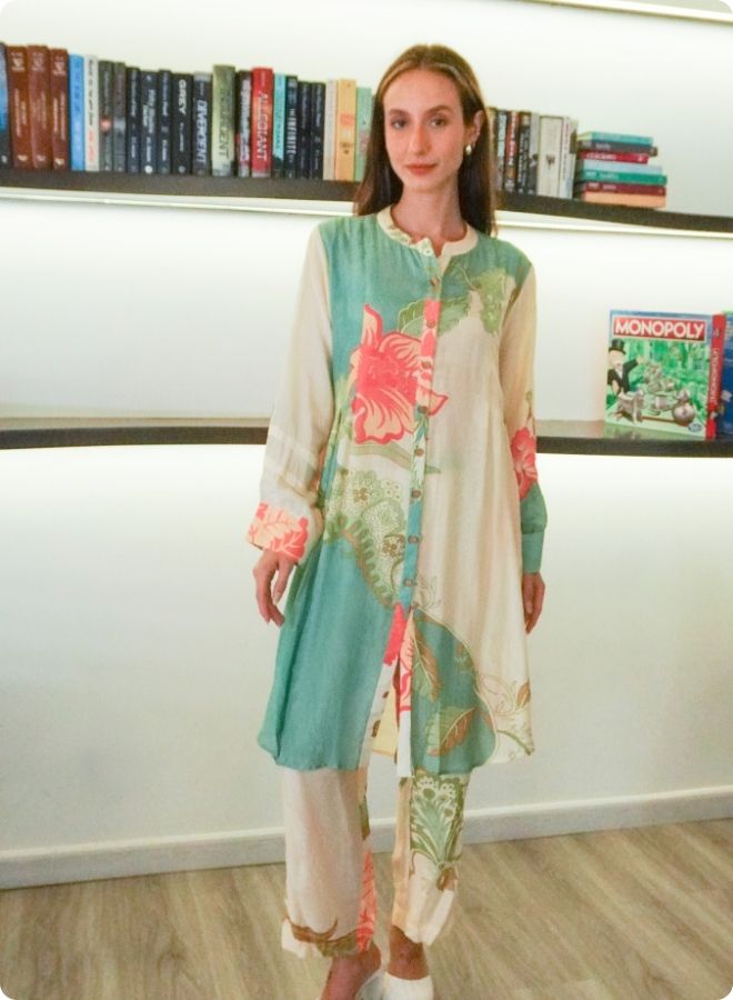 Cream & Green Floral Printed Kurta Set