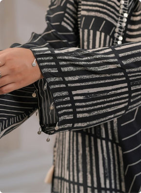 Modern Black & White Geometric Coord Set