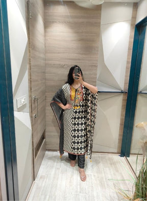 Geometric Black Printed Suit Set