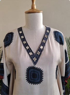 Off White Geometric Print Kaftan Kurta