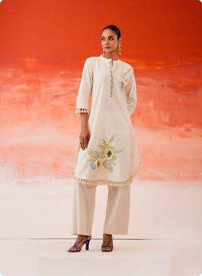 Cream Embroidered Floral Anarkali Kurta Set