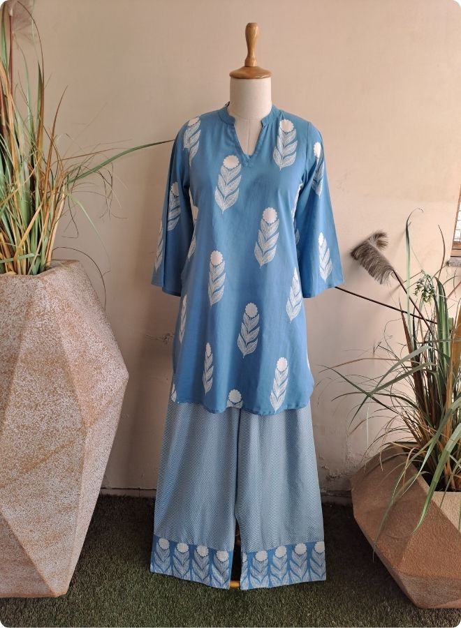 Blue Leaf Print Kurta Pant Set