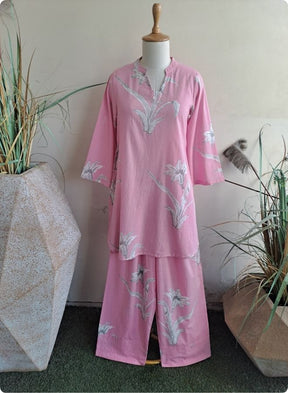Pink Floral Print Kurta Pant Set