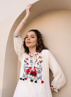 White Embroidered Kurta with Bird Motif