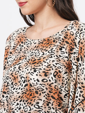 Loose Fit Animal Print Freesize Top With Smokin Details At The Cuff