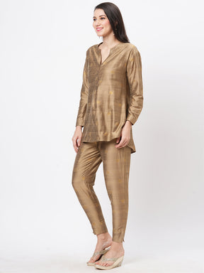 Rich Gold Tunic Set With Gold Butti Printed All Over